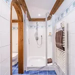 La Maison Les Peupliers Hotel
