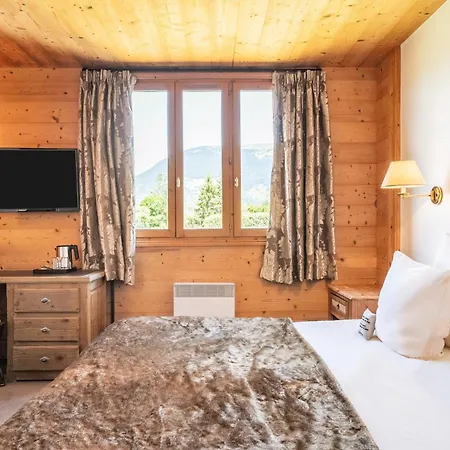 La Maison Les Peupliers Hotel 4*
