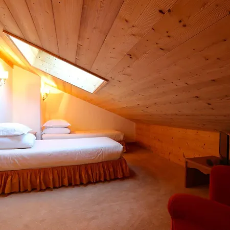 Hotel La Maison Les Peupliers Courchevel